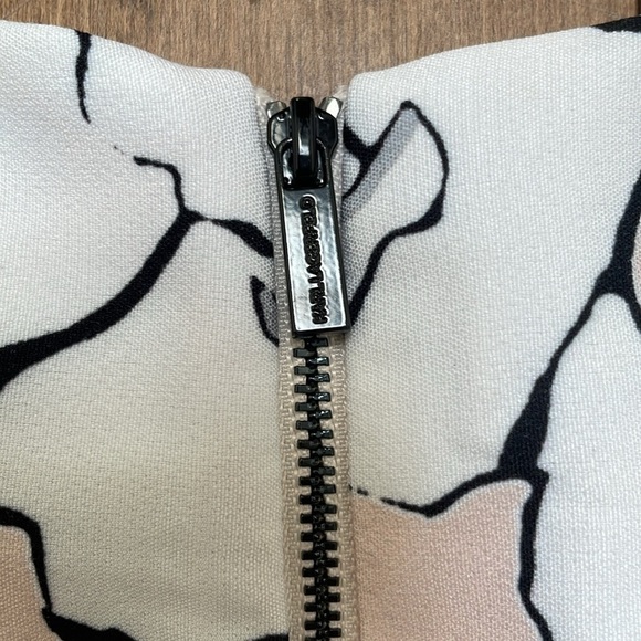 KARL LAGERFELD PARIS Floral-Print Shift Dress US2 short sleeve pink black white - Picture 14 of 14